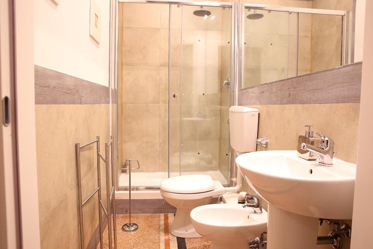 Bari Centro _ Locazioni Turistiche _ Otel Dış mekan fotoğraf